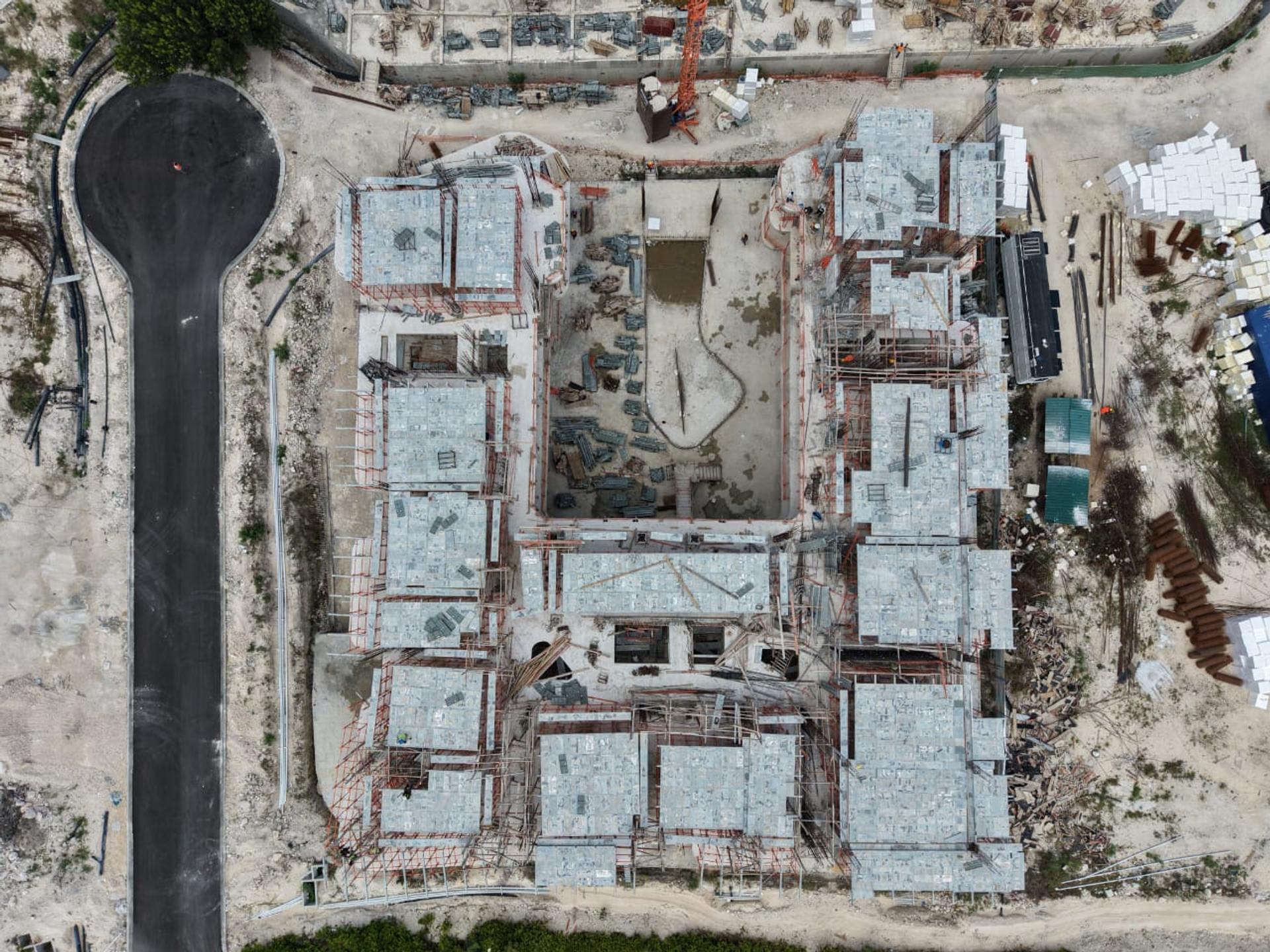 Elite